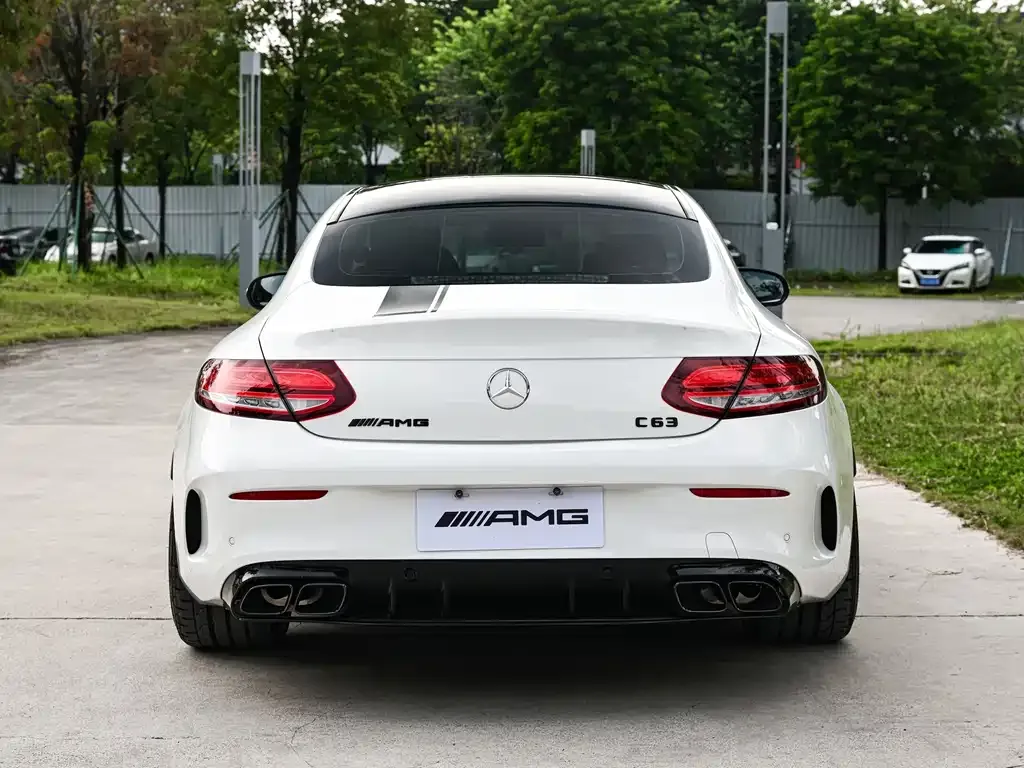 Mercedes-Benz C-Class AMG — фото 9
