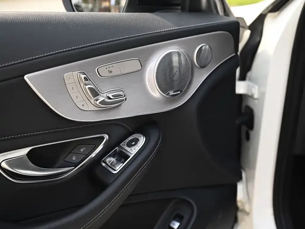 Mercedes-Benz C-Class AMG — фото 6