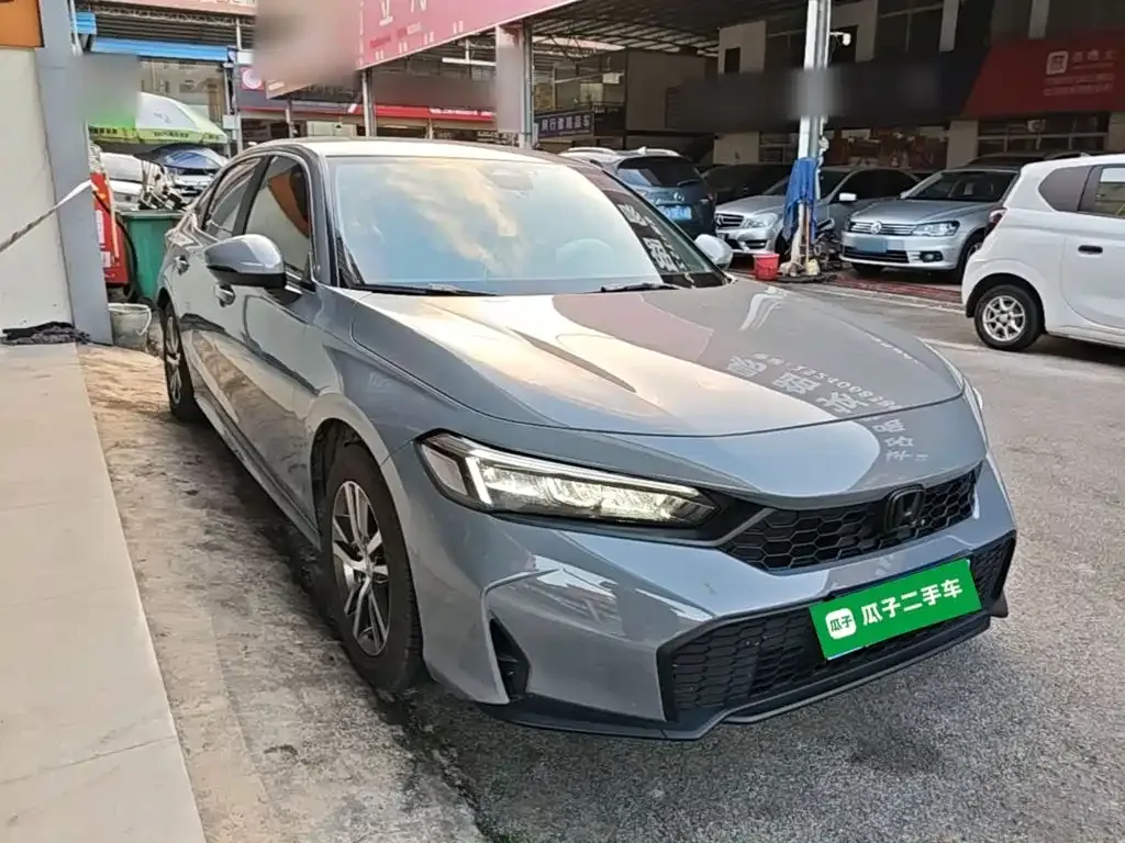 Honda Civic — фото 8