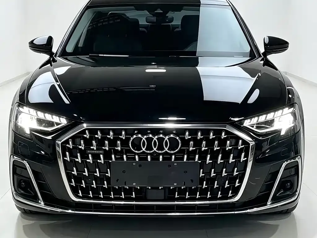 Audi A8 — фото 3