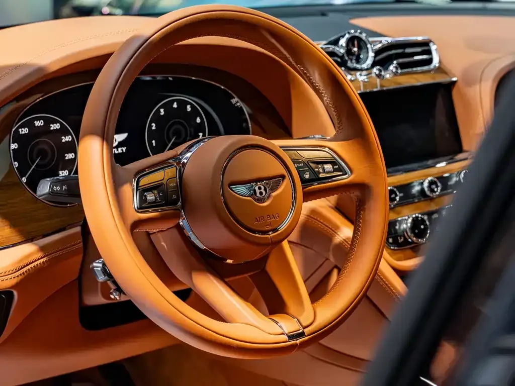 Bentley Bentayga — фото 9