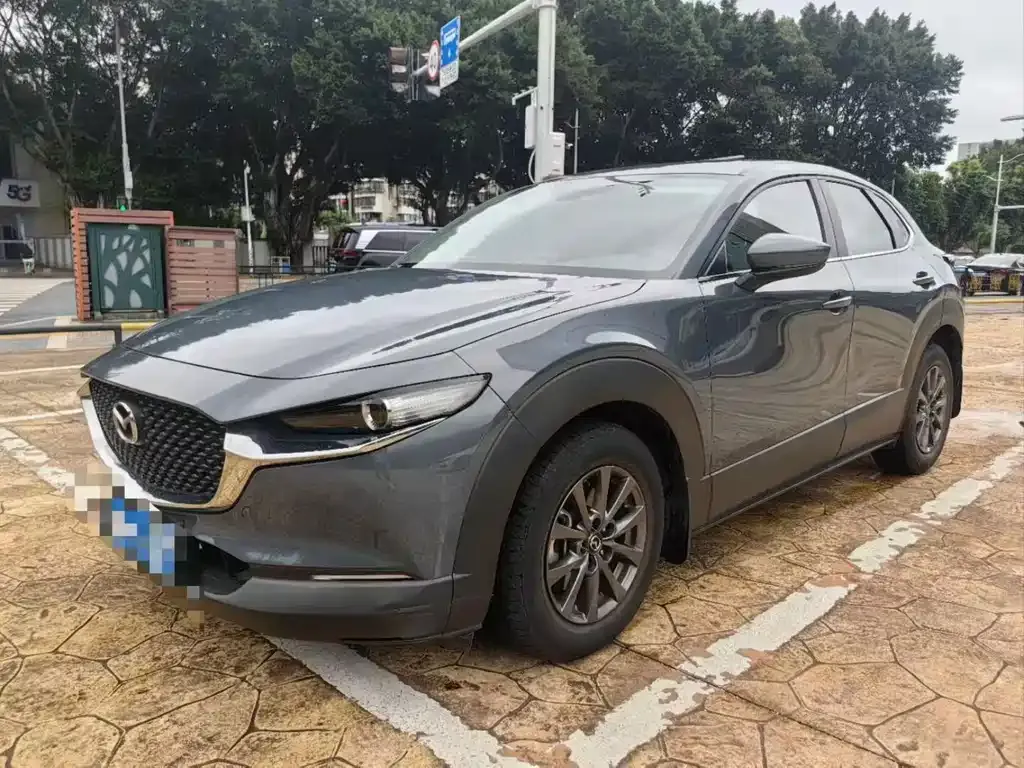 Mazda CX-30 — фото 1