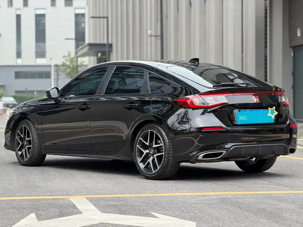 Honda Civic — фото 6