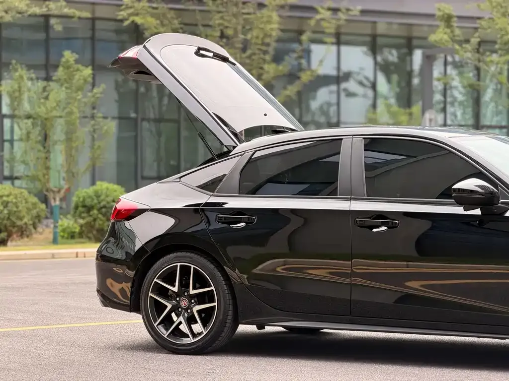 Honda Civic — фото 3