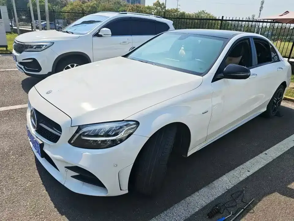 Mercedes-Benz C-Class — фото 1