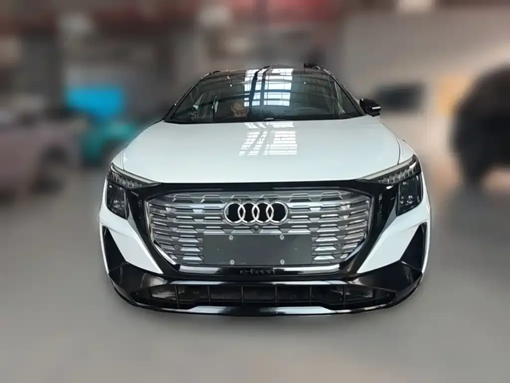 Audi Q5 e-tron — фото 4