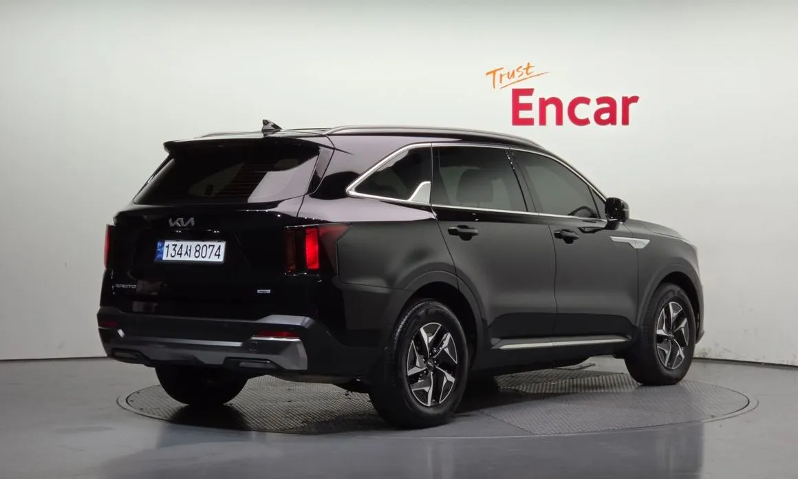 Kia Sorento — фото 4