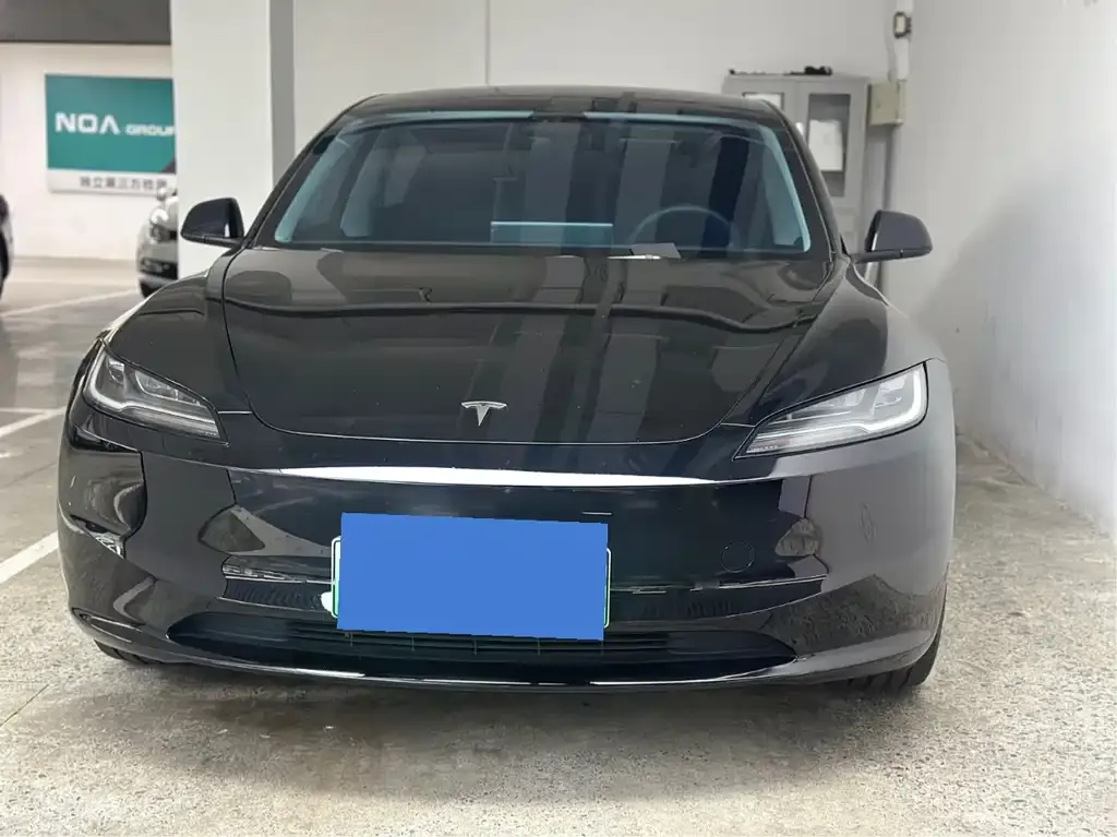 Tesla Model 3 — фото 5