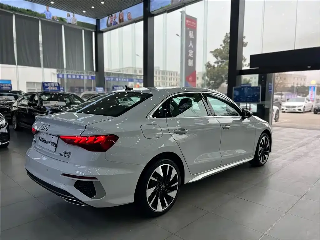 Audi A3 — фото 5