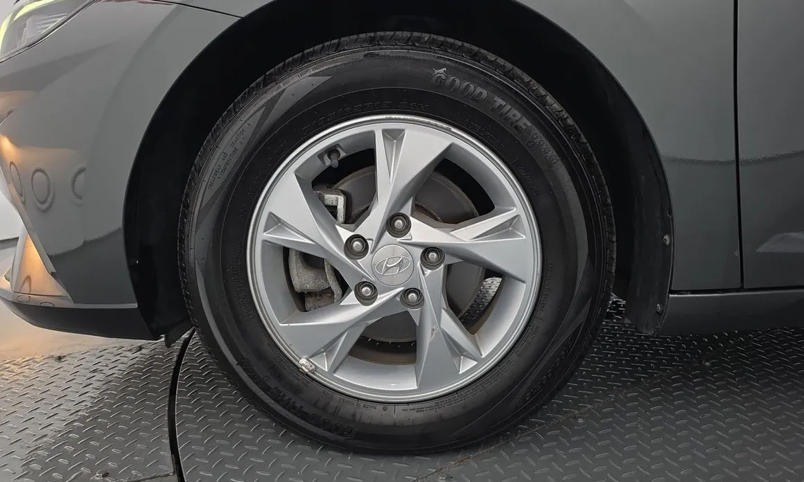 Hyundai AVANTE — фото 9