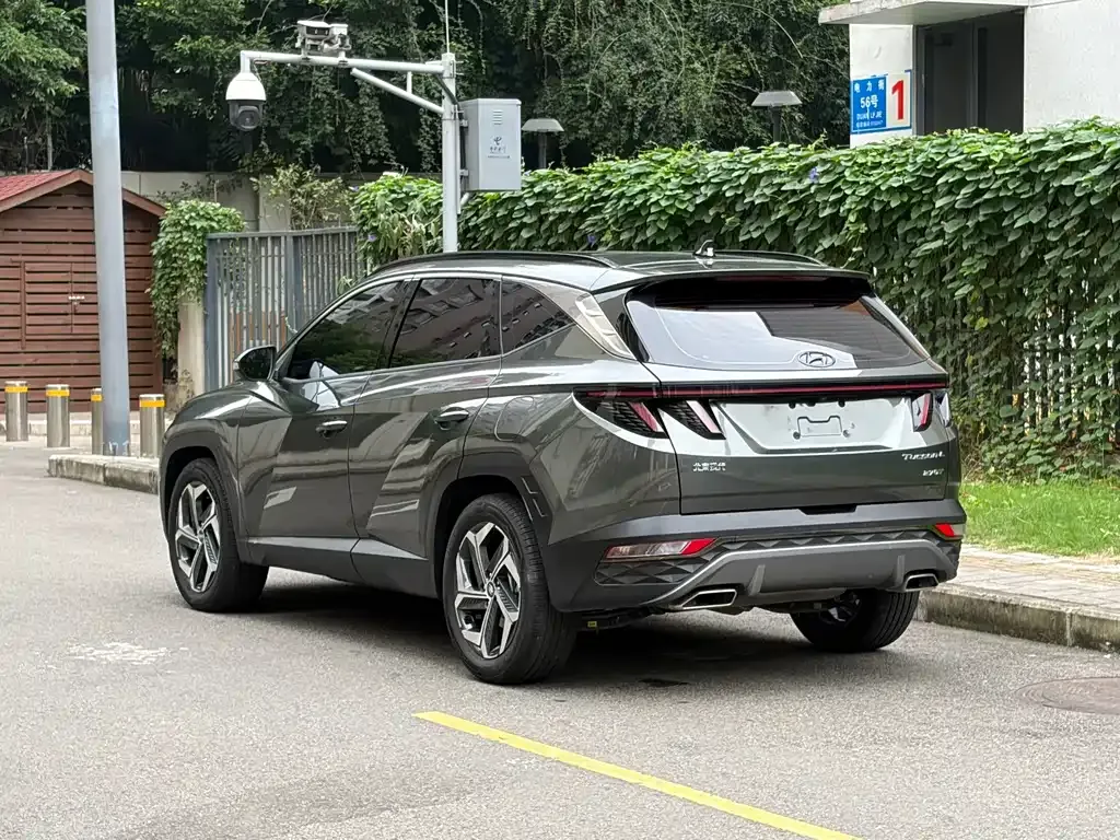Hyundai Tucson — фото 10