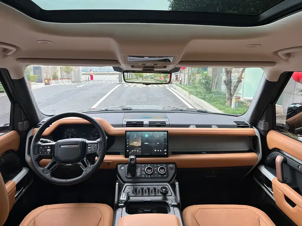 Land Rover Defender — фото 7