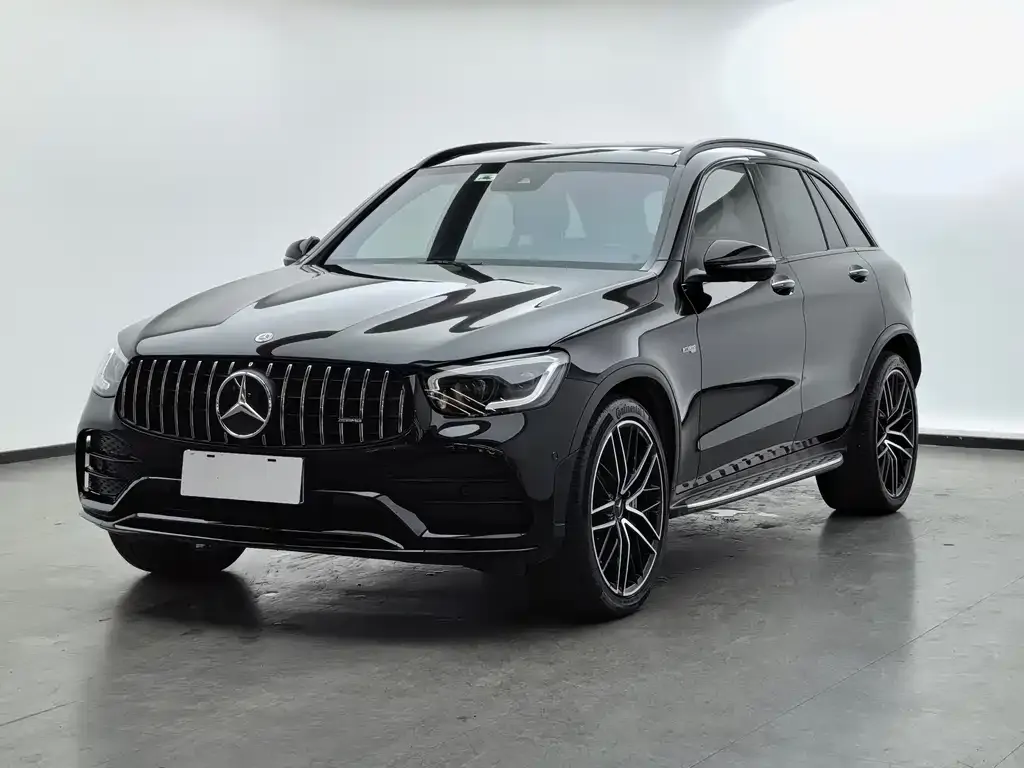 Mercedes-Benz GLC AMG — фото 1