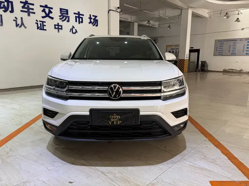 Volkswagen Tharu — фото 9