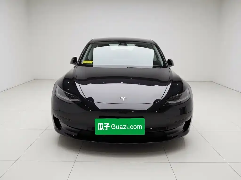 Tesla Model 3 — фото 2