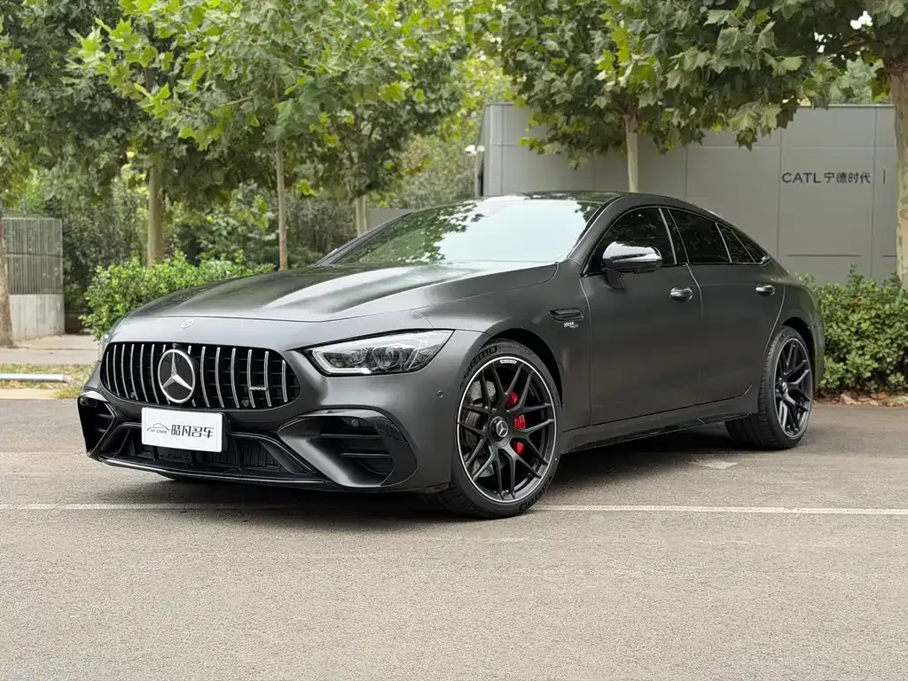Mercedes-Benz AMG GT — фото 1