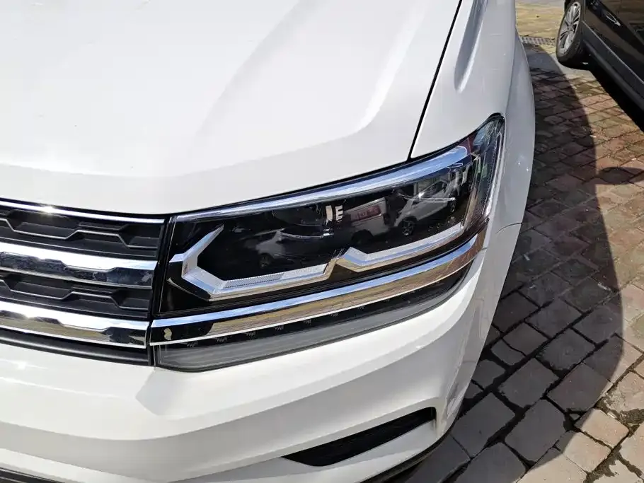 Volkswagen Tharu — фото 3