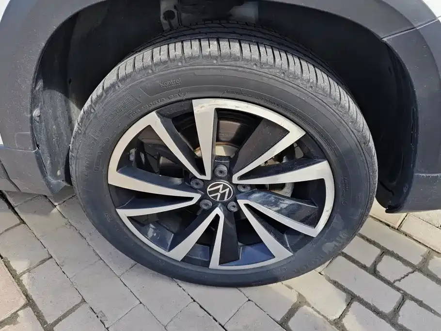 Volkswagen Tharu — фото 9