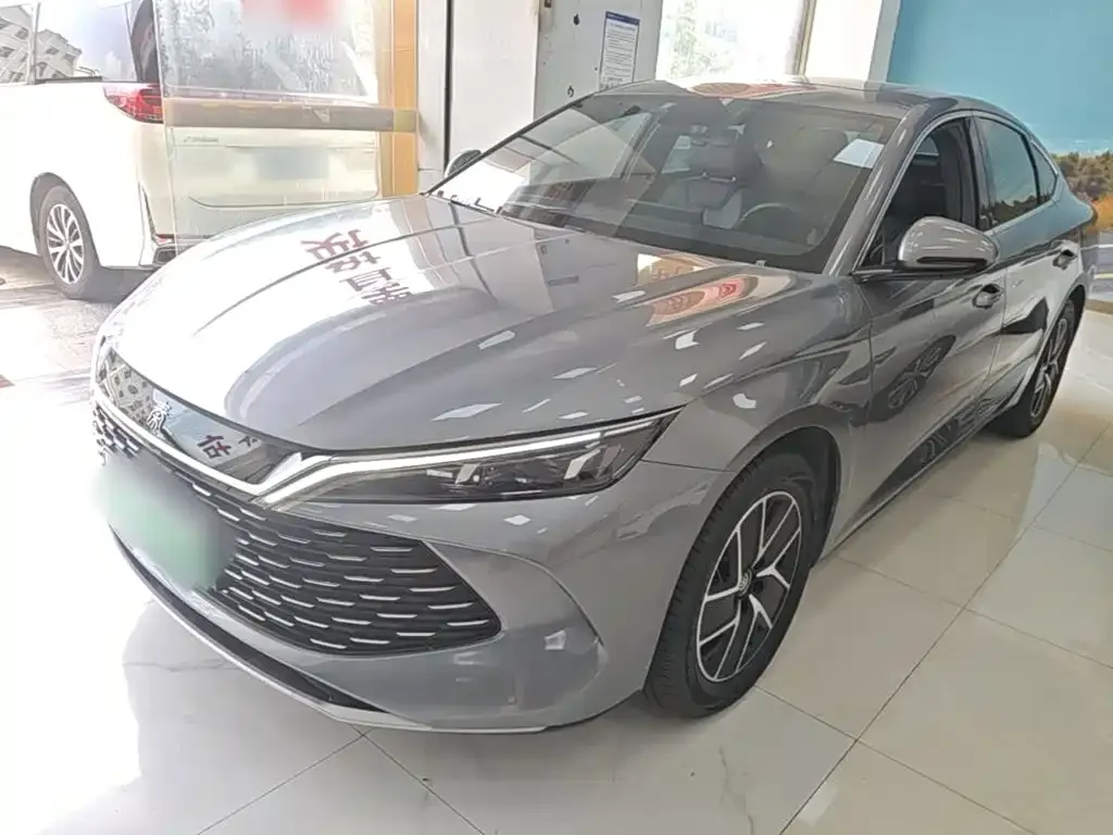 BYD Qin L — фото 1