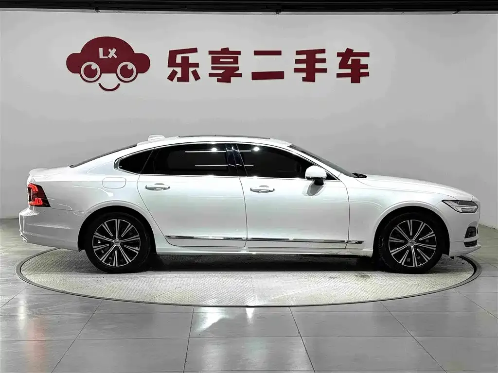Volvo S90 — фото 5