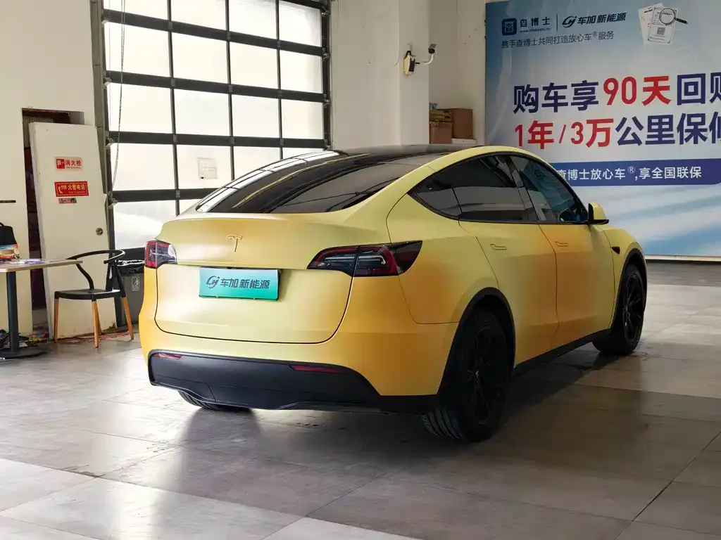 Tesla Model Y — фото 4