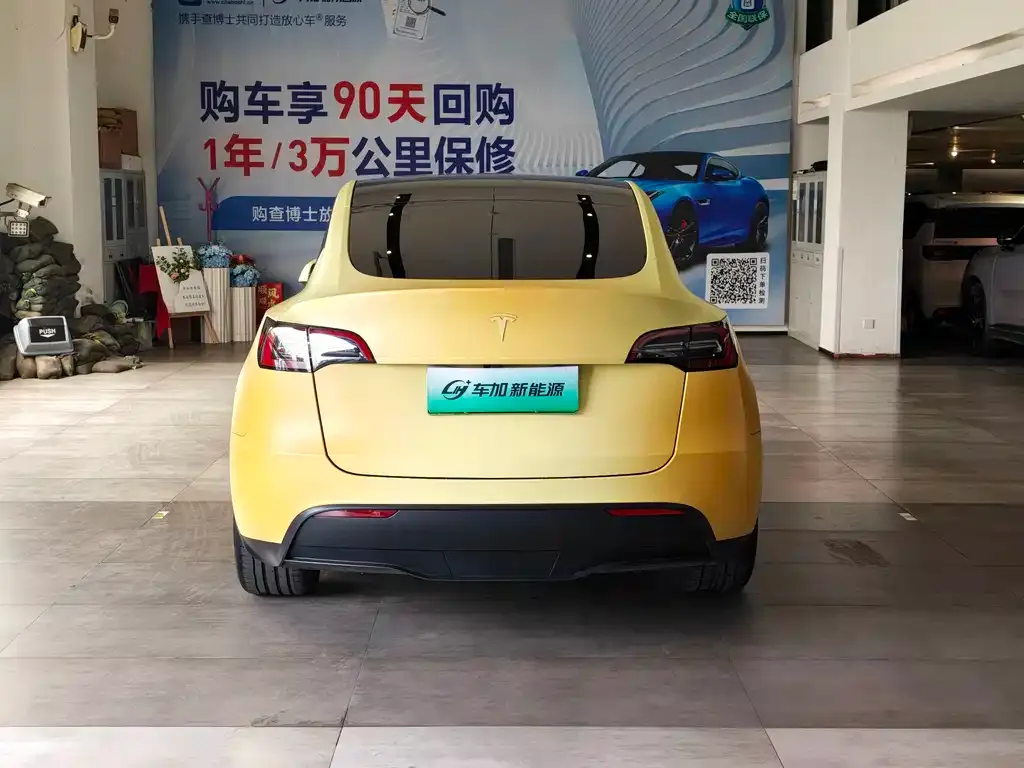Tesla Model Y — фото 5