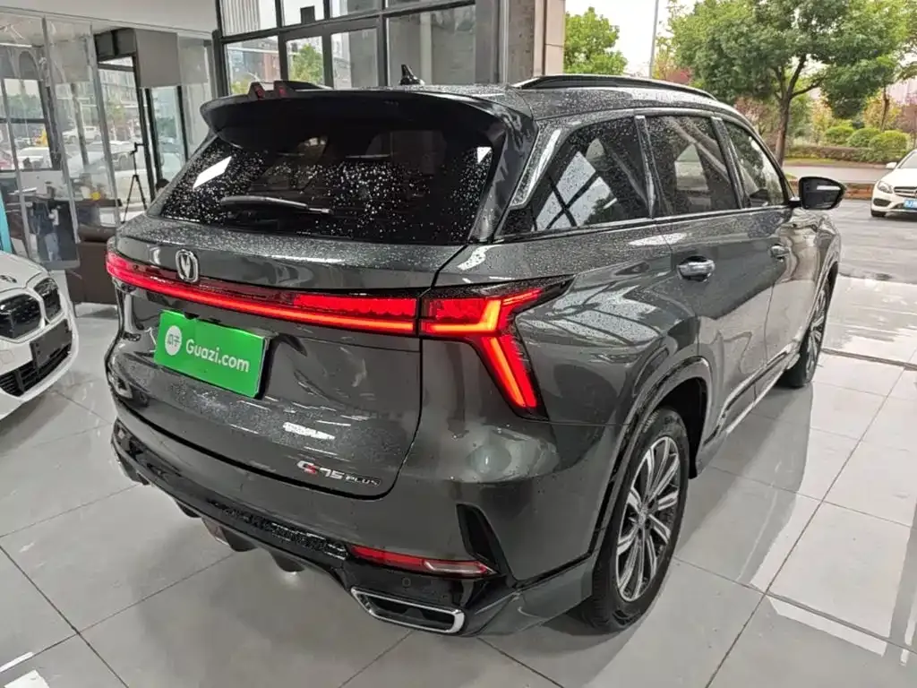 Changan CS75 PLUS — фото 3