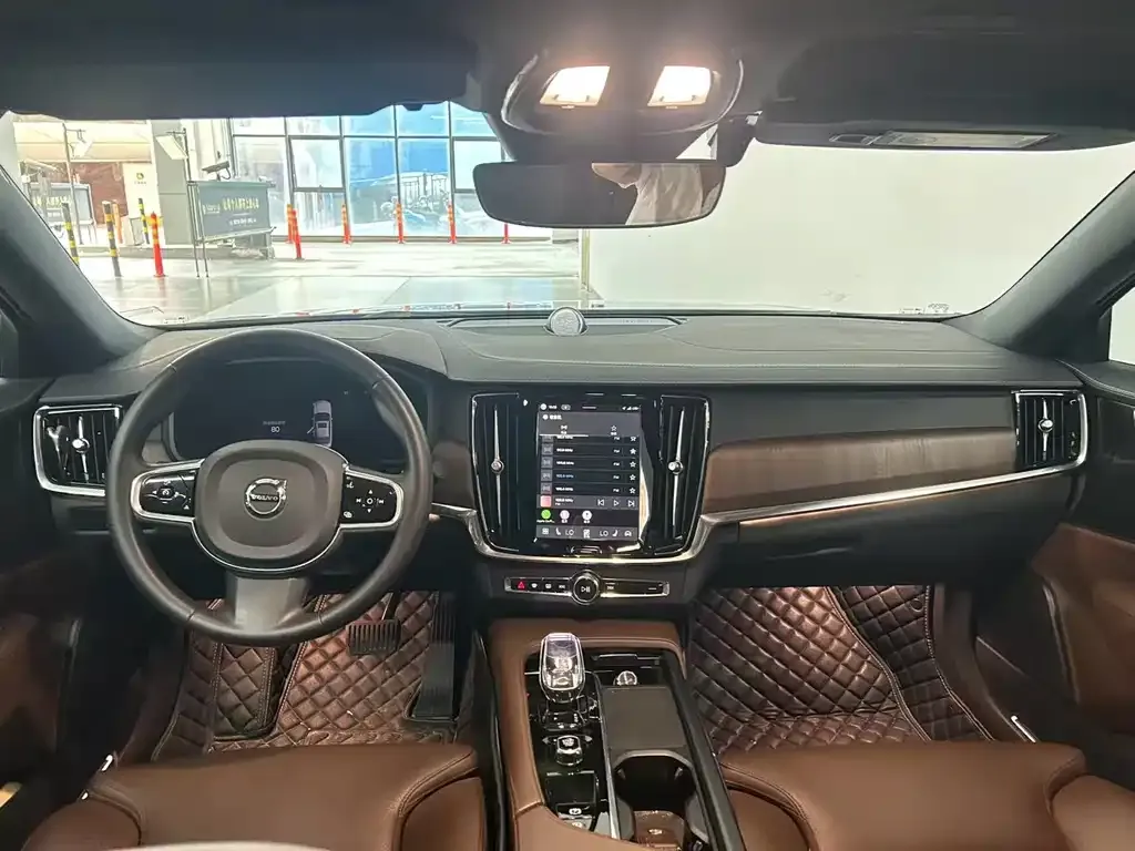 Volvo S90 — фото 2