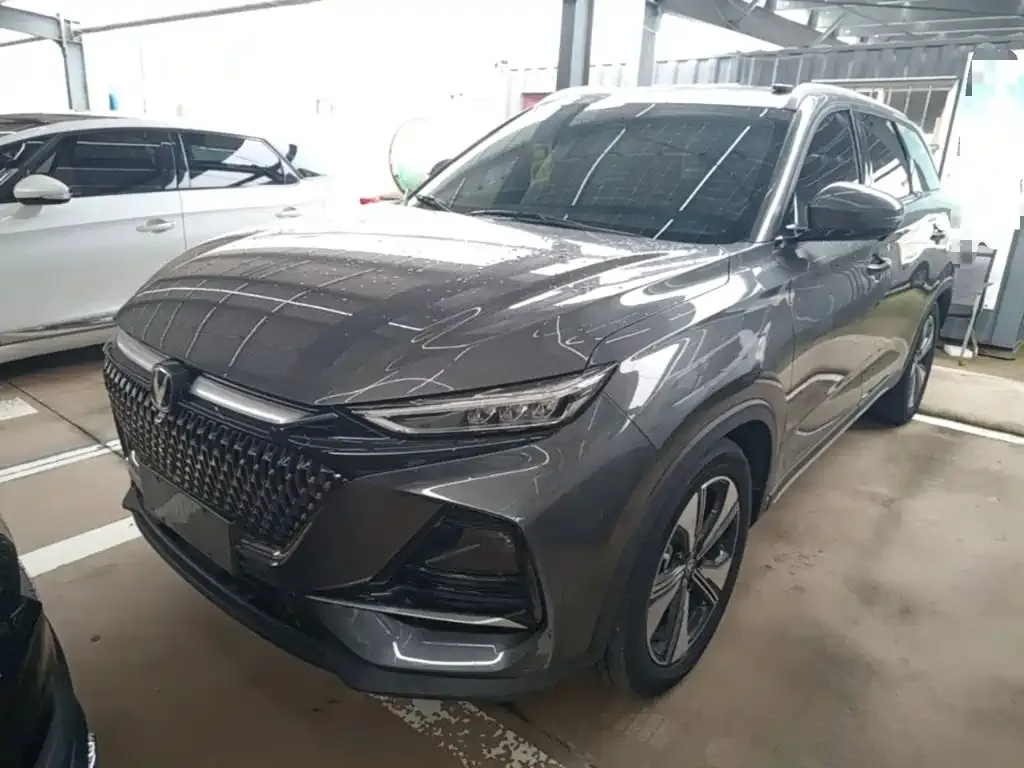 Changan X7 PLUS — фото 1