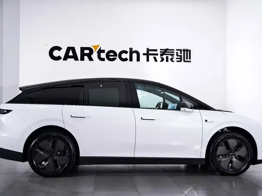 Li Auto Li i6 — фото 3