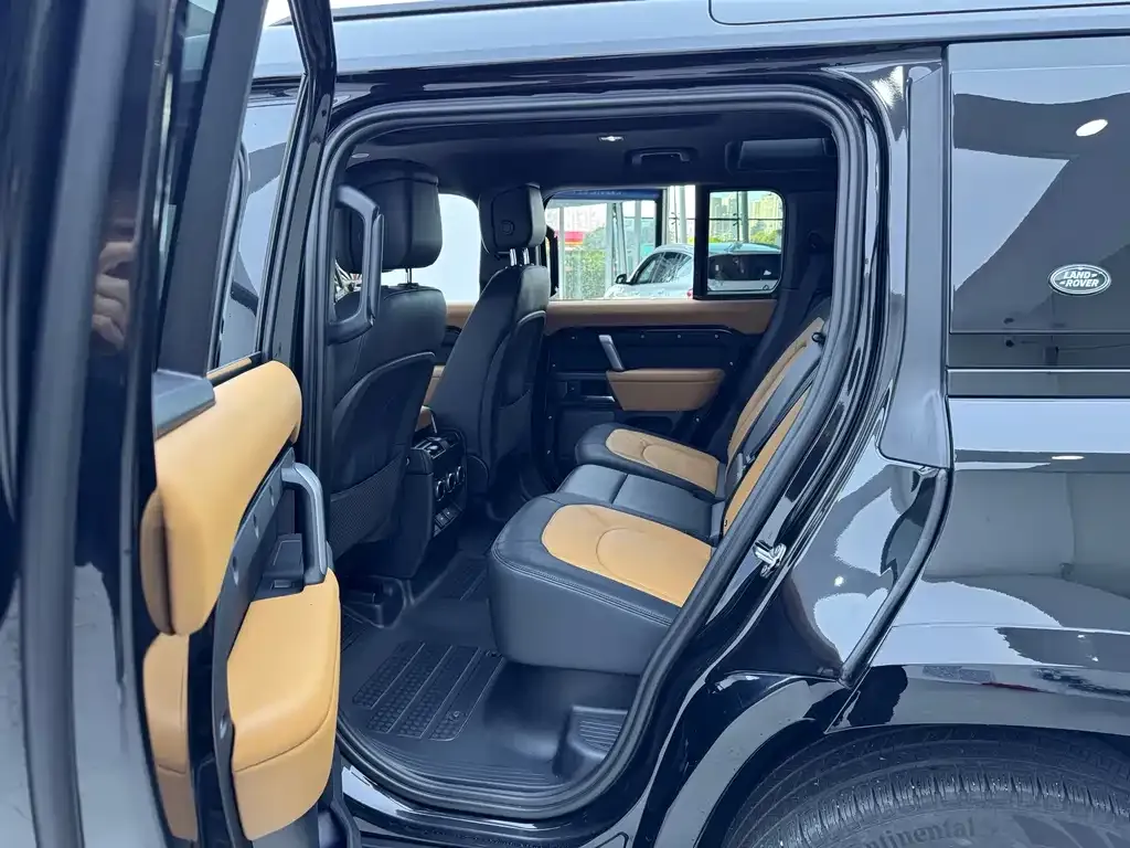 Land Rover Defender — фото 3