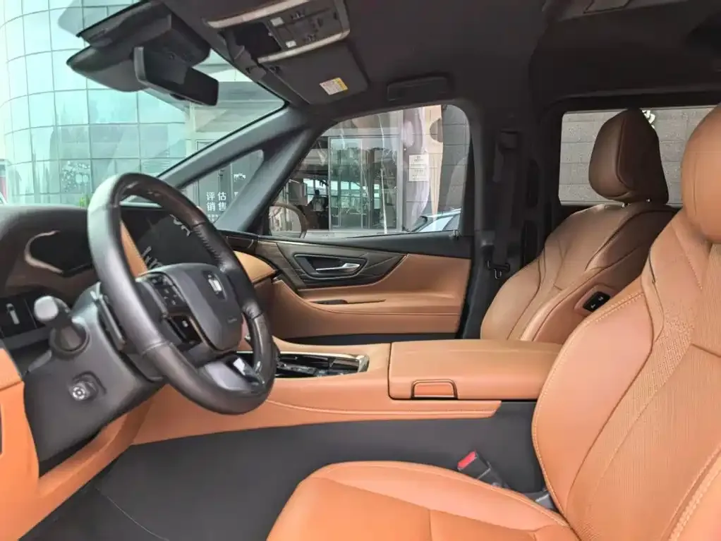 Toyota Vellfire — фото 4
