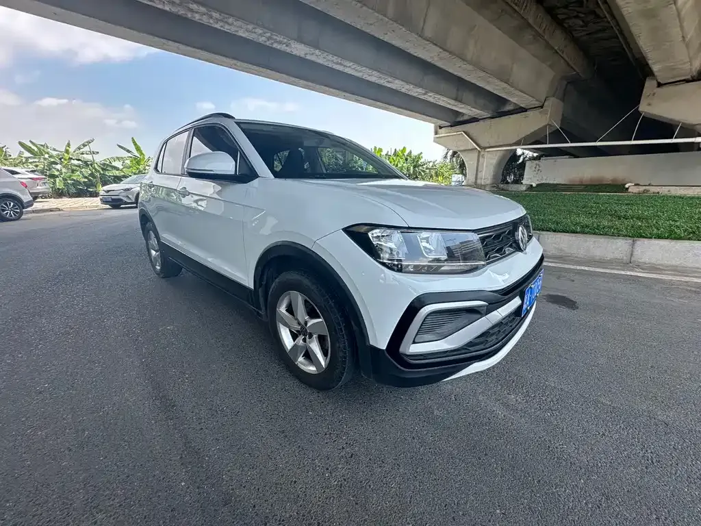 Volkswagen T-Cross — фото 9