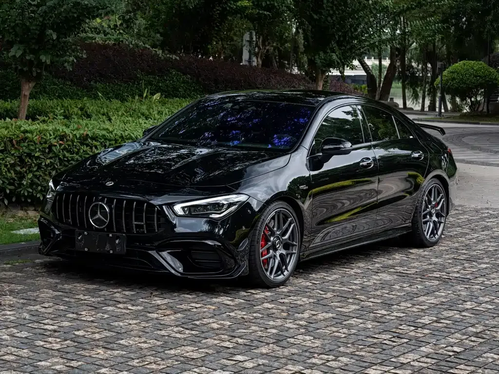 Mercedes-Benz CLA AMG — фото 1