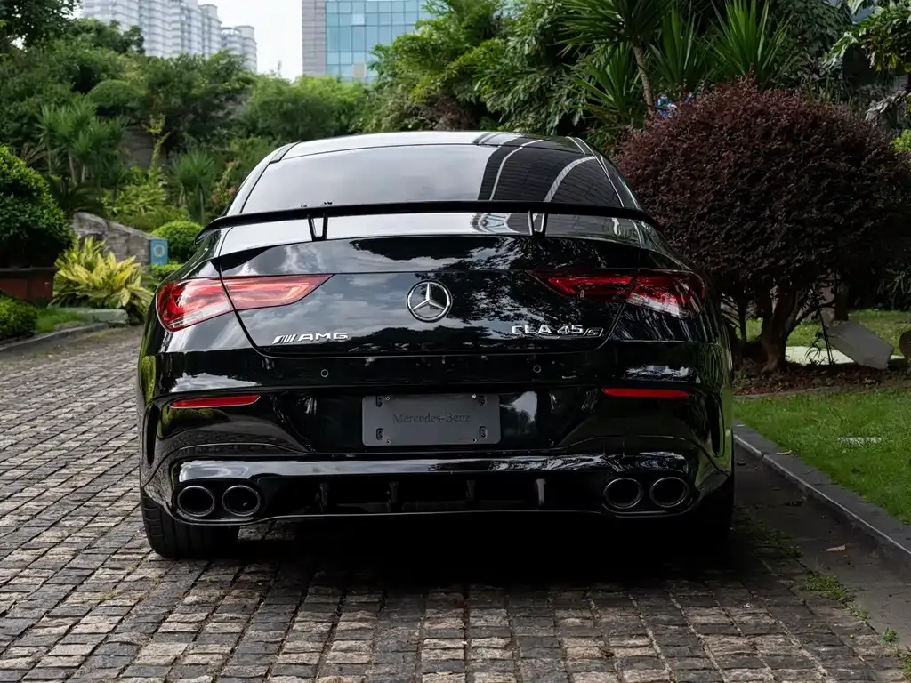 Mercedes-Benz CLA AMG — фото 3