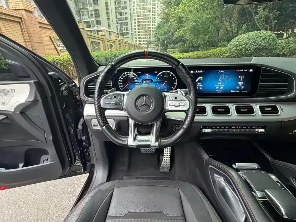 Mercedes-Benz GLE AMG — фото 5