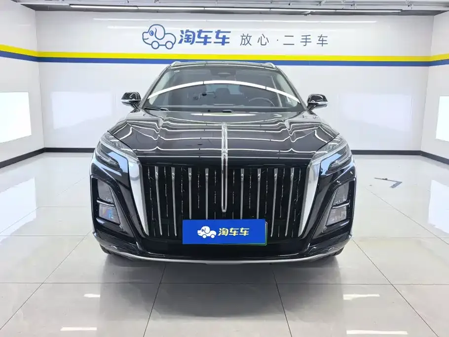 Hongqi HS3 PHEV — фото 4