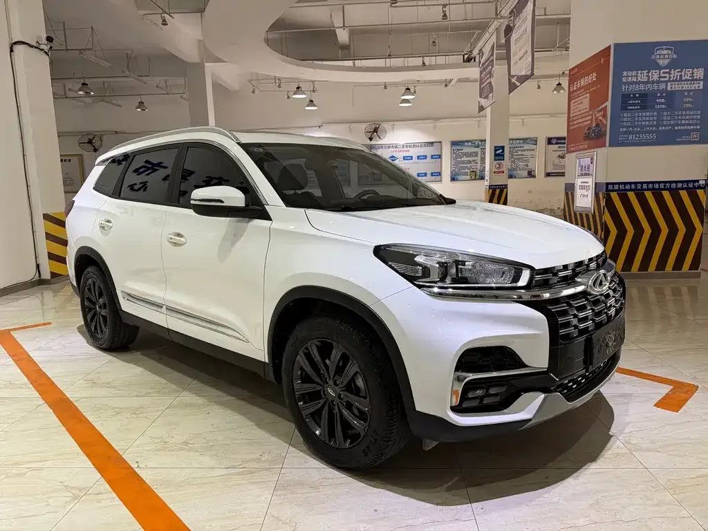 Chery Tiggo 8 — фото 2