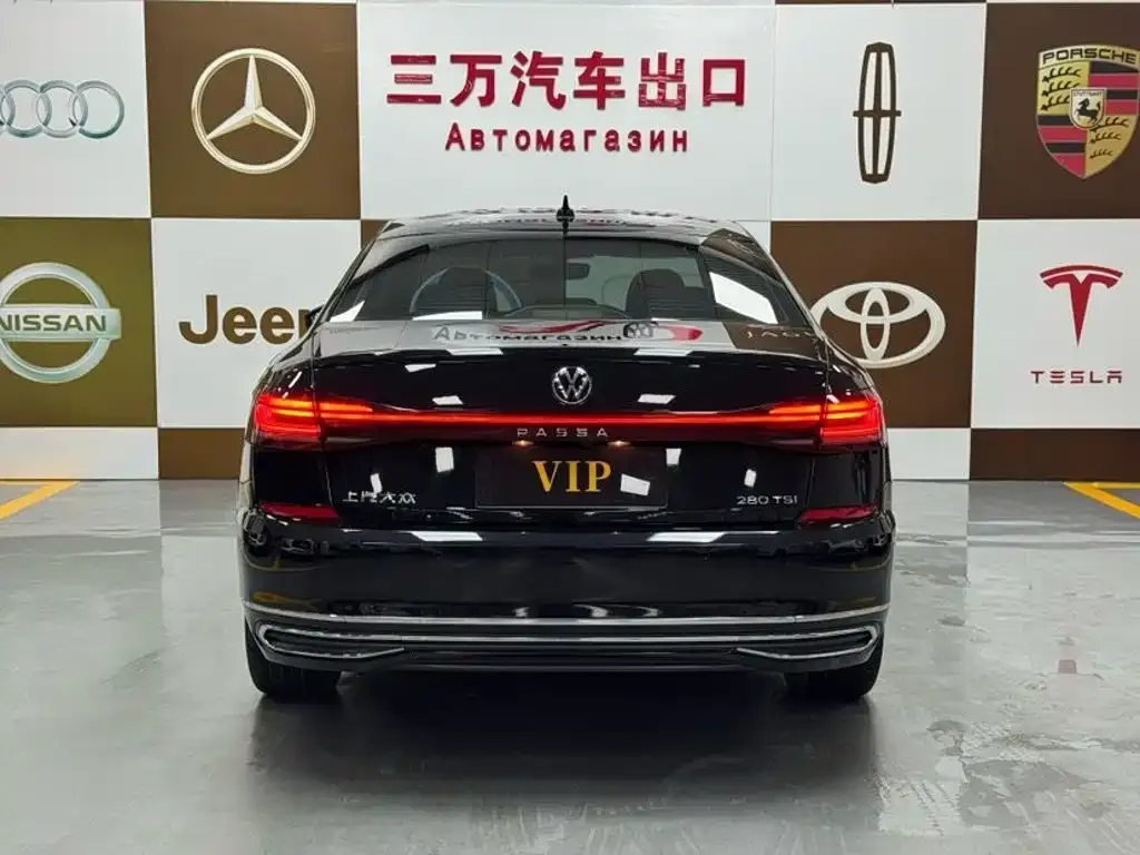 Volkswagen Passat — фото 8
