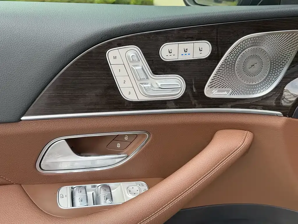 Mercedes-Benz GLE (Import) — фото 10