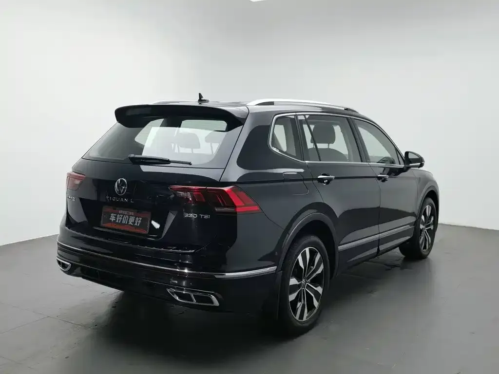 Volkswagen Tiguan L — фото 4