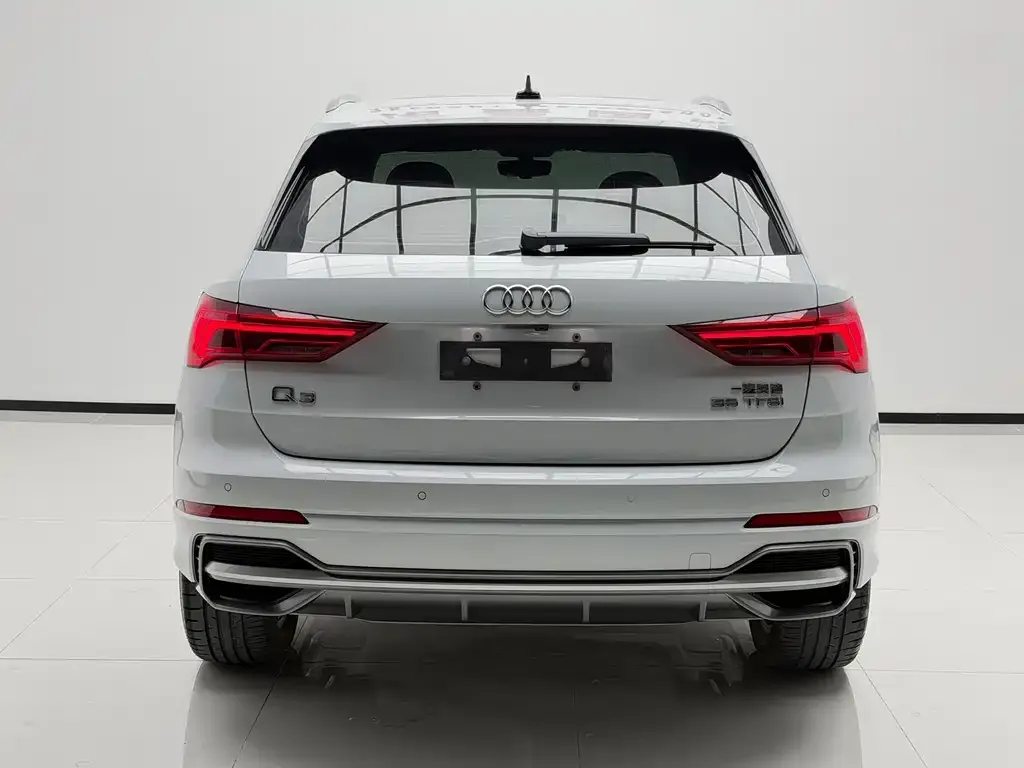 Audi Q3 — фото 6