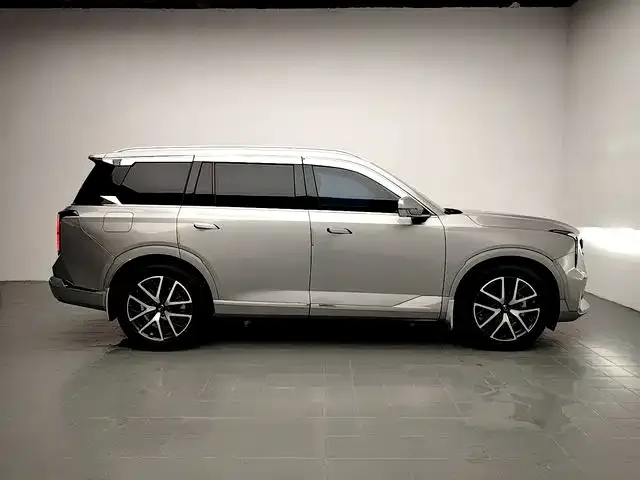 GAC Motor Trumpchi GS8 — фото 3
