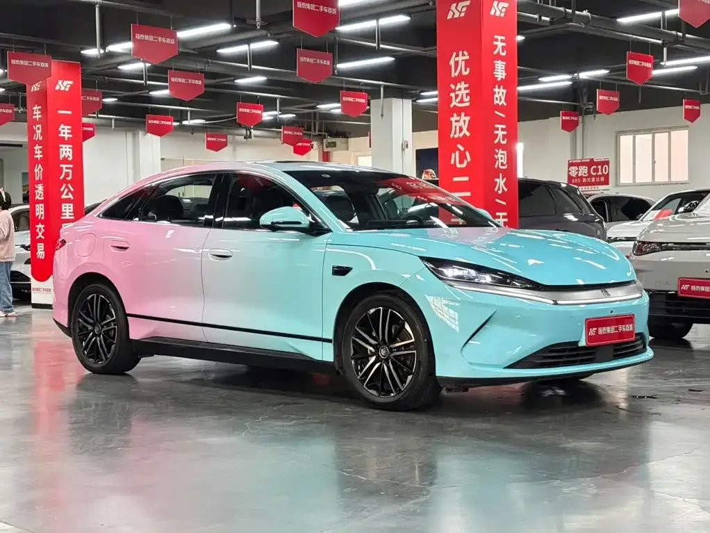 BYD Qin L — фото 6