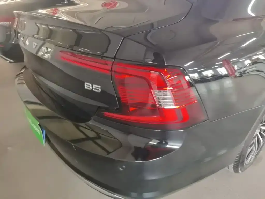 Volvo S90 — фото 4