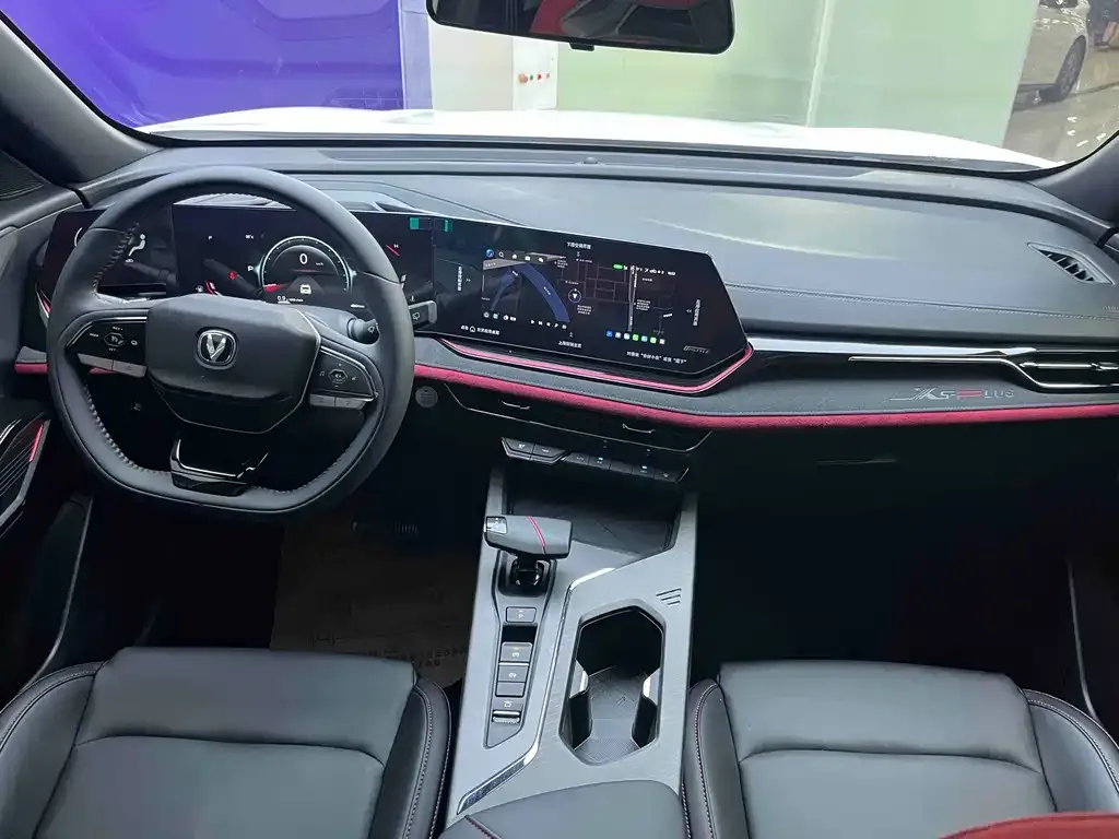 Changan X5 PLUS — фото 2