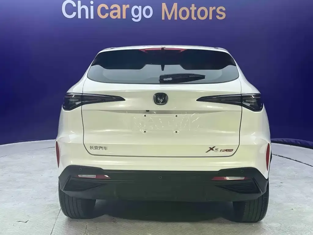 Changan X5 PLUS — фото 3