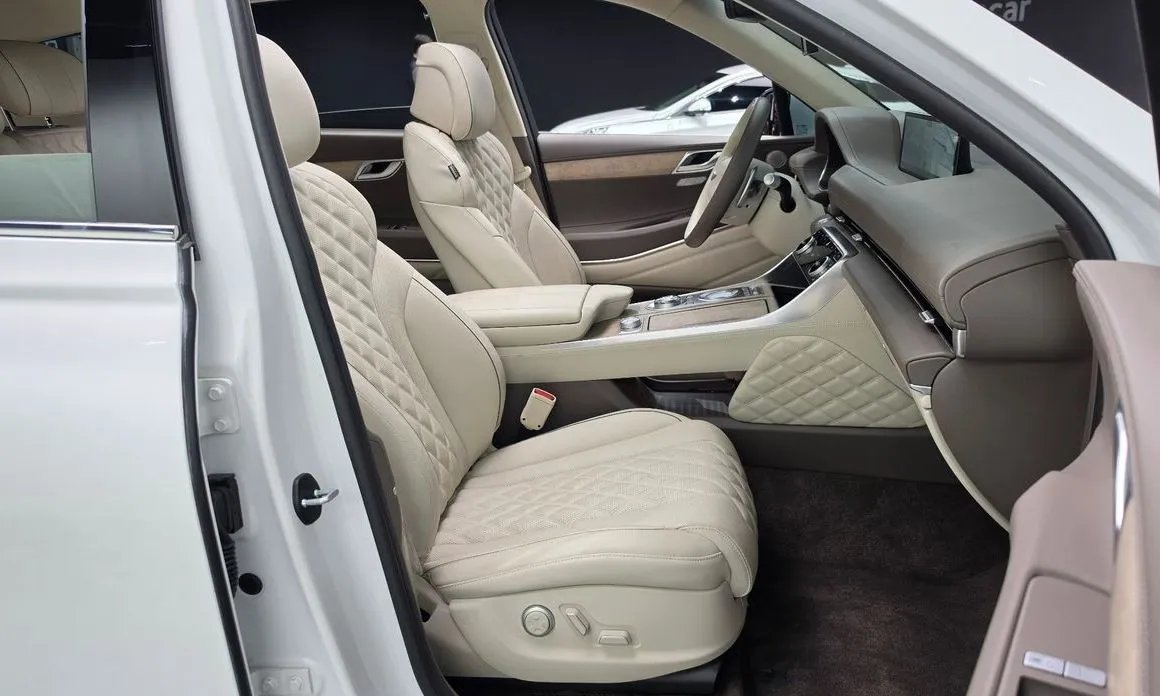 Genesis GV80 — фото 10