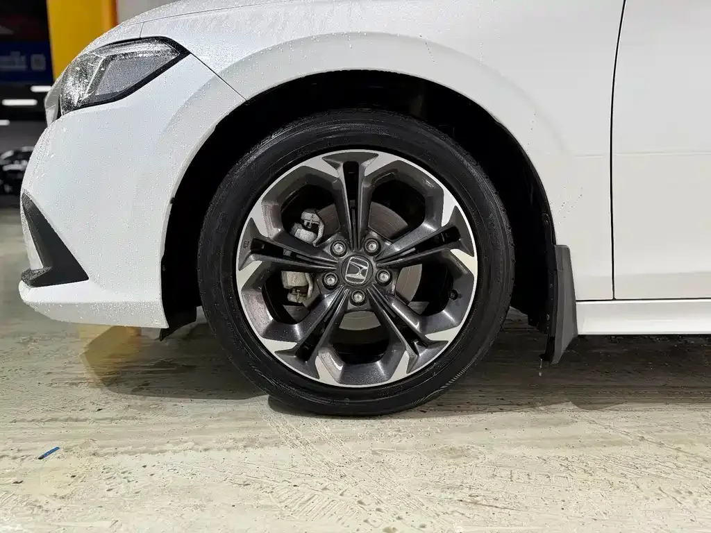 Honda Civic — фото 4