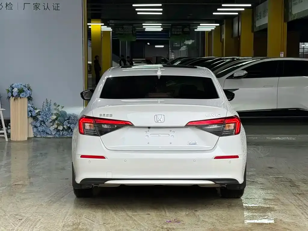Honda Civic — фото 5